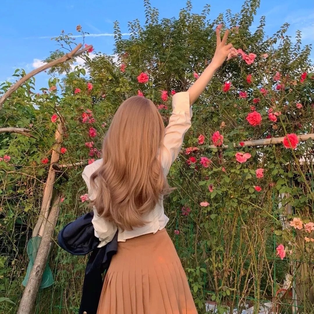 开局当保安：全能弃少